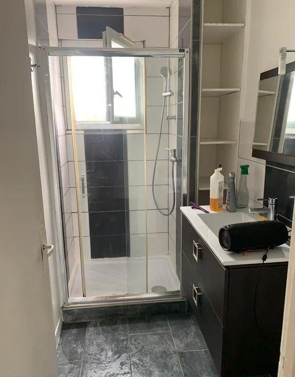 
                                                Location
                                                 Beau T3 meublé 60m² idéal colocation