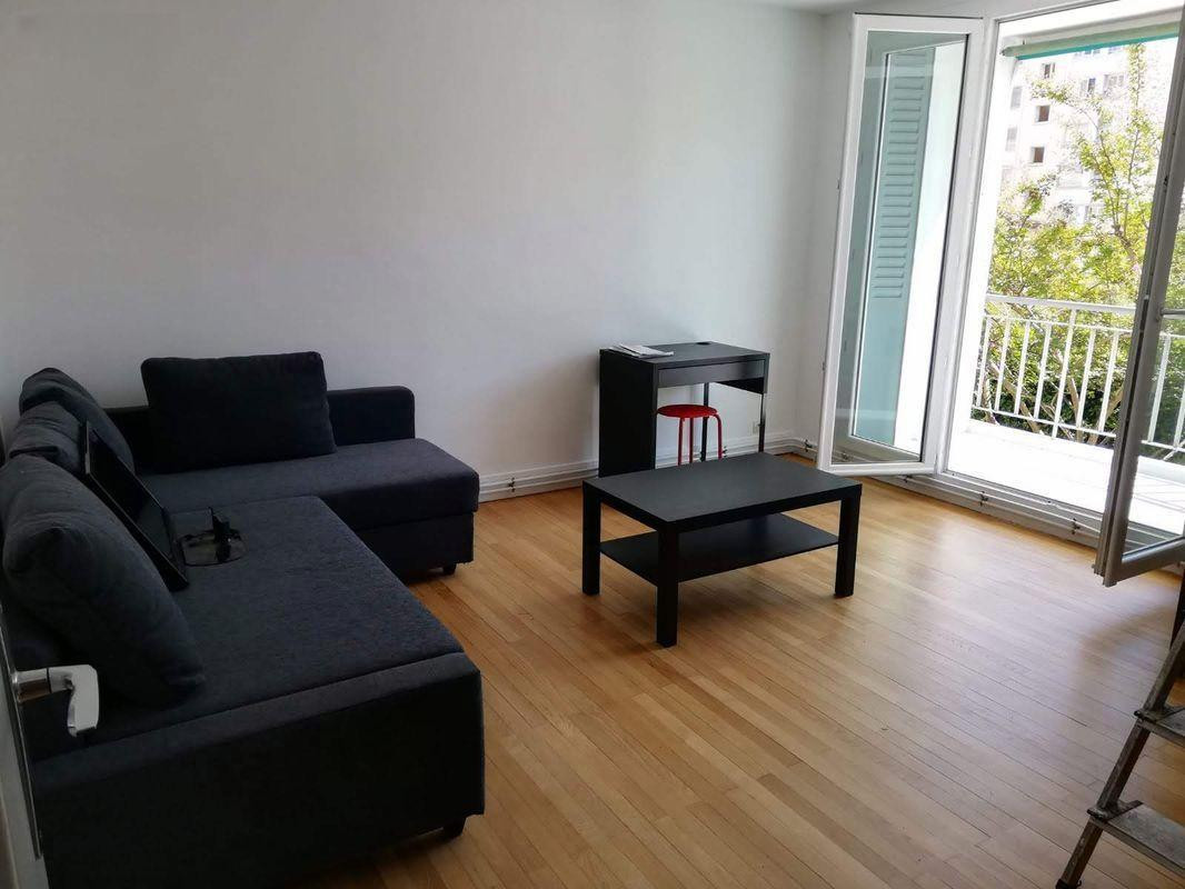 
                                                Location
                                                 Beau T3 meublé  60m² Parc Mistral