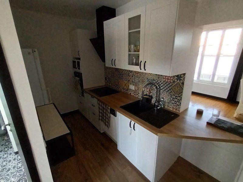 
                                                Location
                                                 Beau T3 meublé 60m²  Quartier Sainte Anne