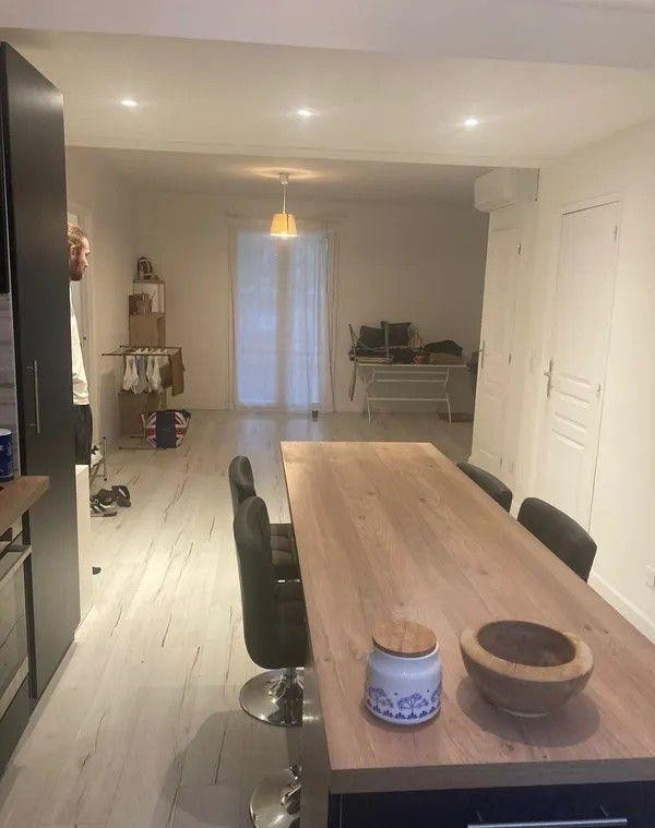 
                                                Location
                                                 Beau T3 meublé 68m² lumineux, refait à neuf
