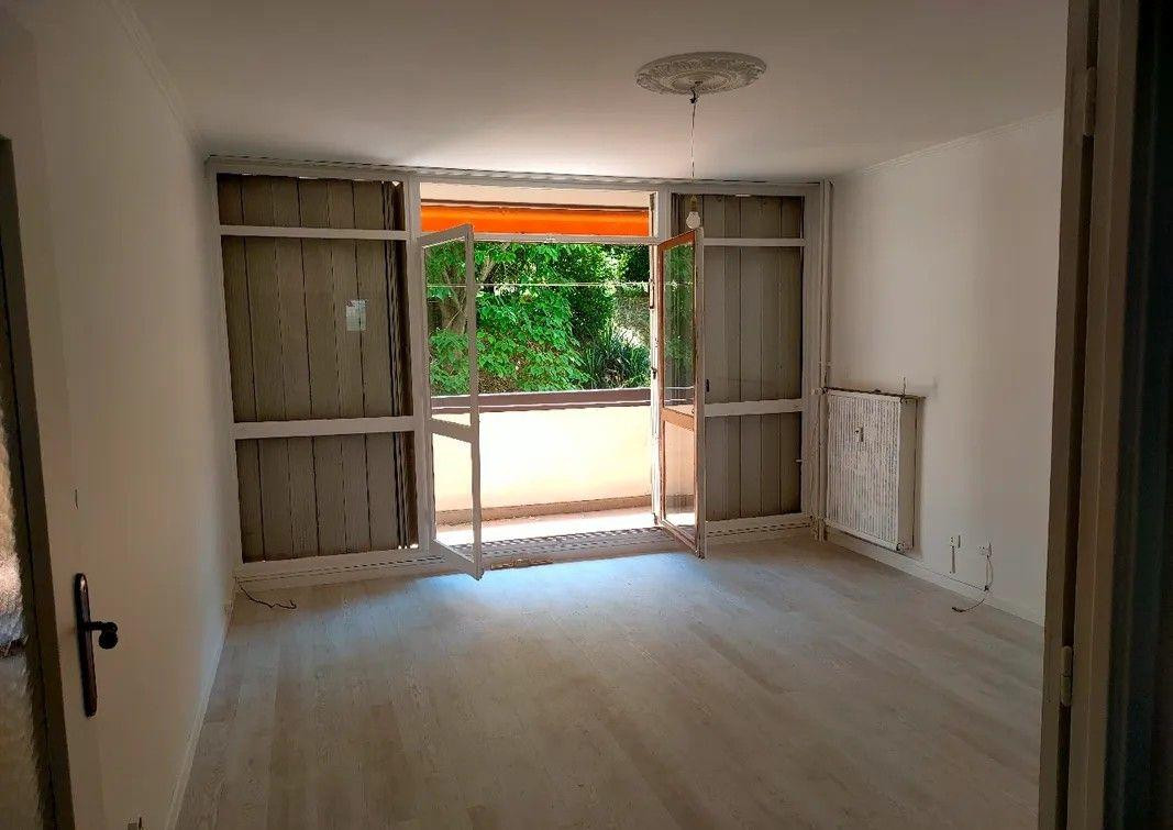 
                                                Location
                                                 Beau T3 meublé 70m² au calme avec jardin/terrasse