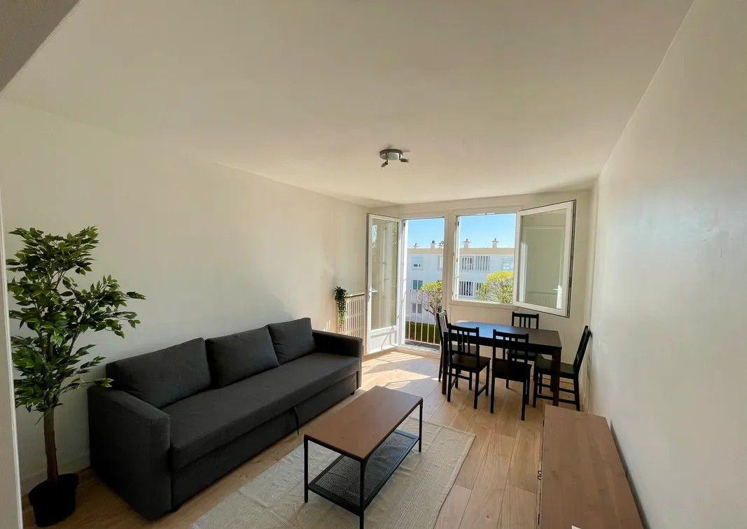 
                                                Location
                                                 Beau T3 meublé rénové 59m² (colocation possible)