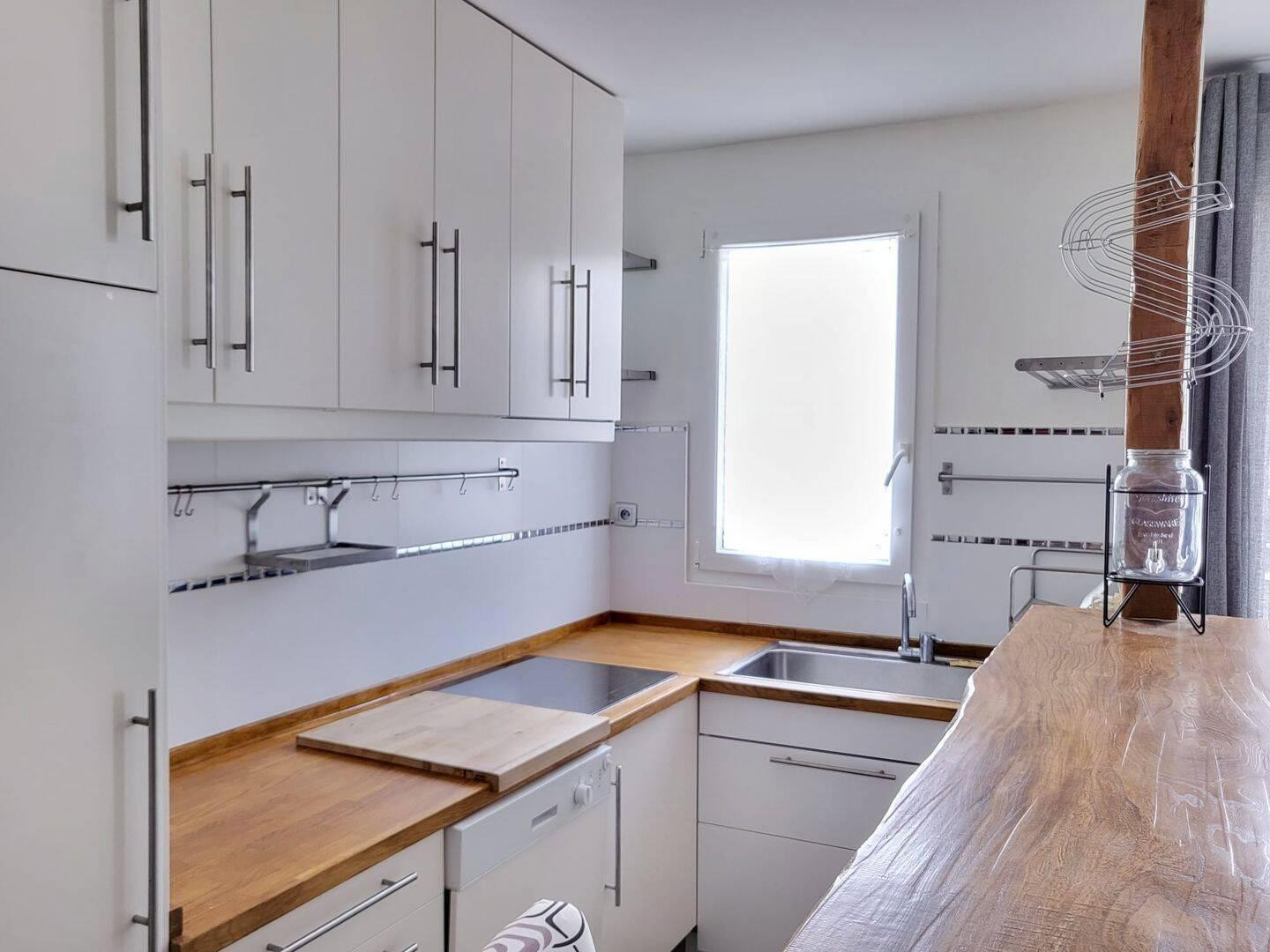 
                                                Location
                                                 Beau T3 moderne et meublé 56m²