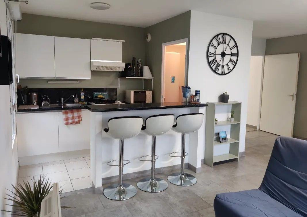 
                                                Location
                                                 Beau T3 spacieux meublé 63m² avec terrasse