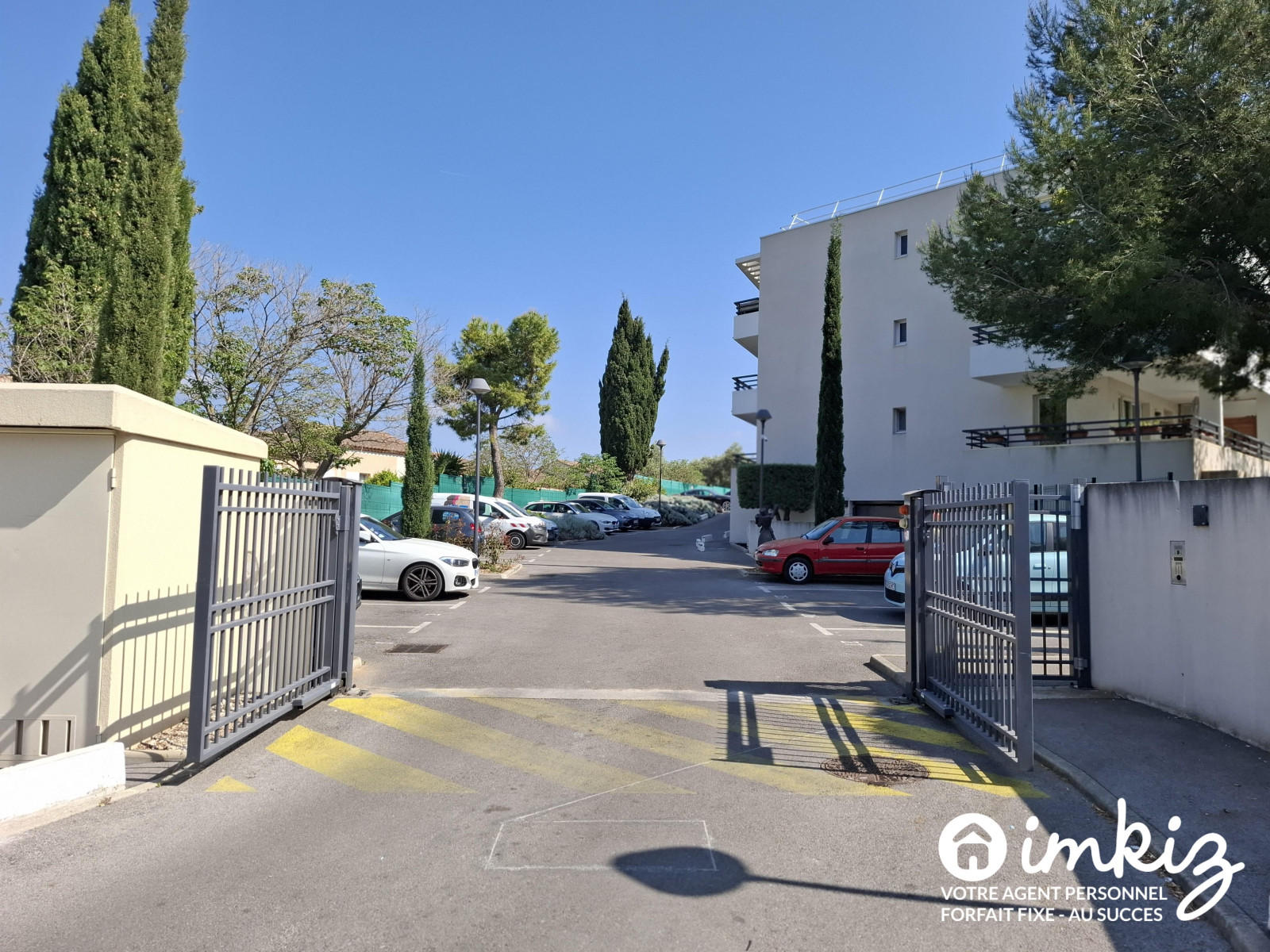 
                                                Vente
                                                 BEAU T4  Château Gombert AVEC JARDIN+PLACE PARKING