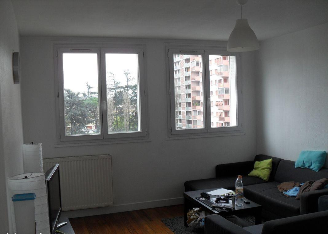 
                                                Location
                                                 Beau T4  traversant 70m² Rangueil