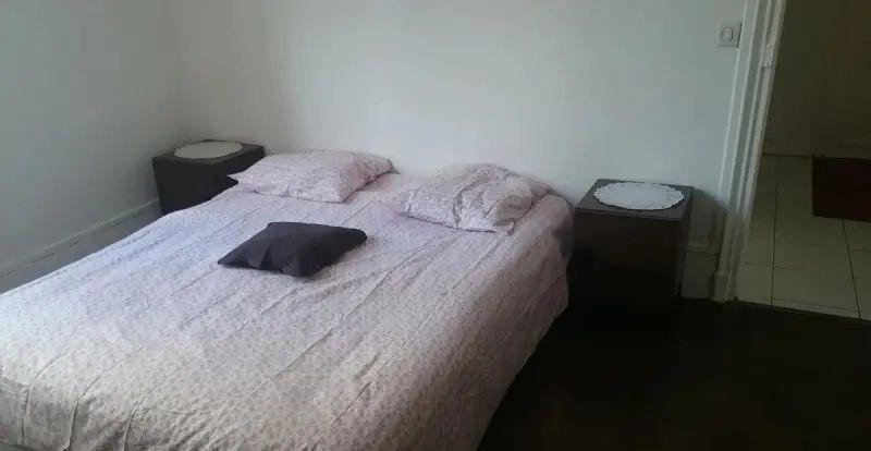 
                                                Location
                                                 Beaux 2 pièces cosy