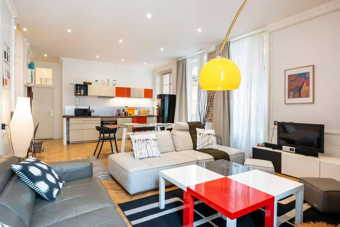 
                                                Location
                                                 Bel 2P meublé 58m² aux terreaux