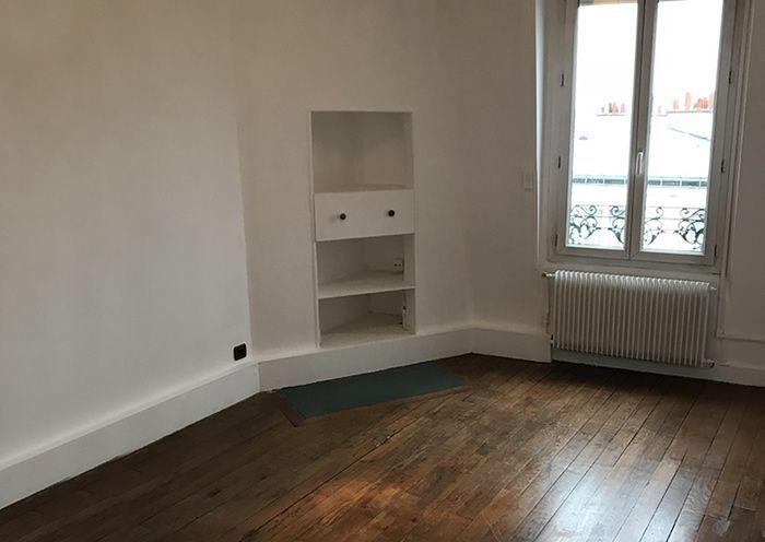 
                                                Location
                                                 Bel appartement 2 pièces 32m2 Mairie du 18°