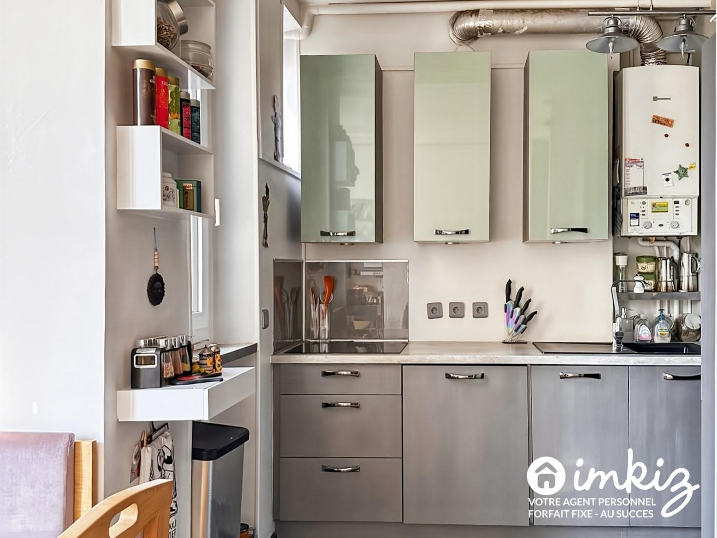 
                                                Vente
                                                 Bel appartement 3 pièces de 56 m² - Paris 12ème