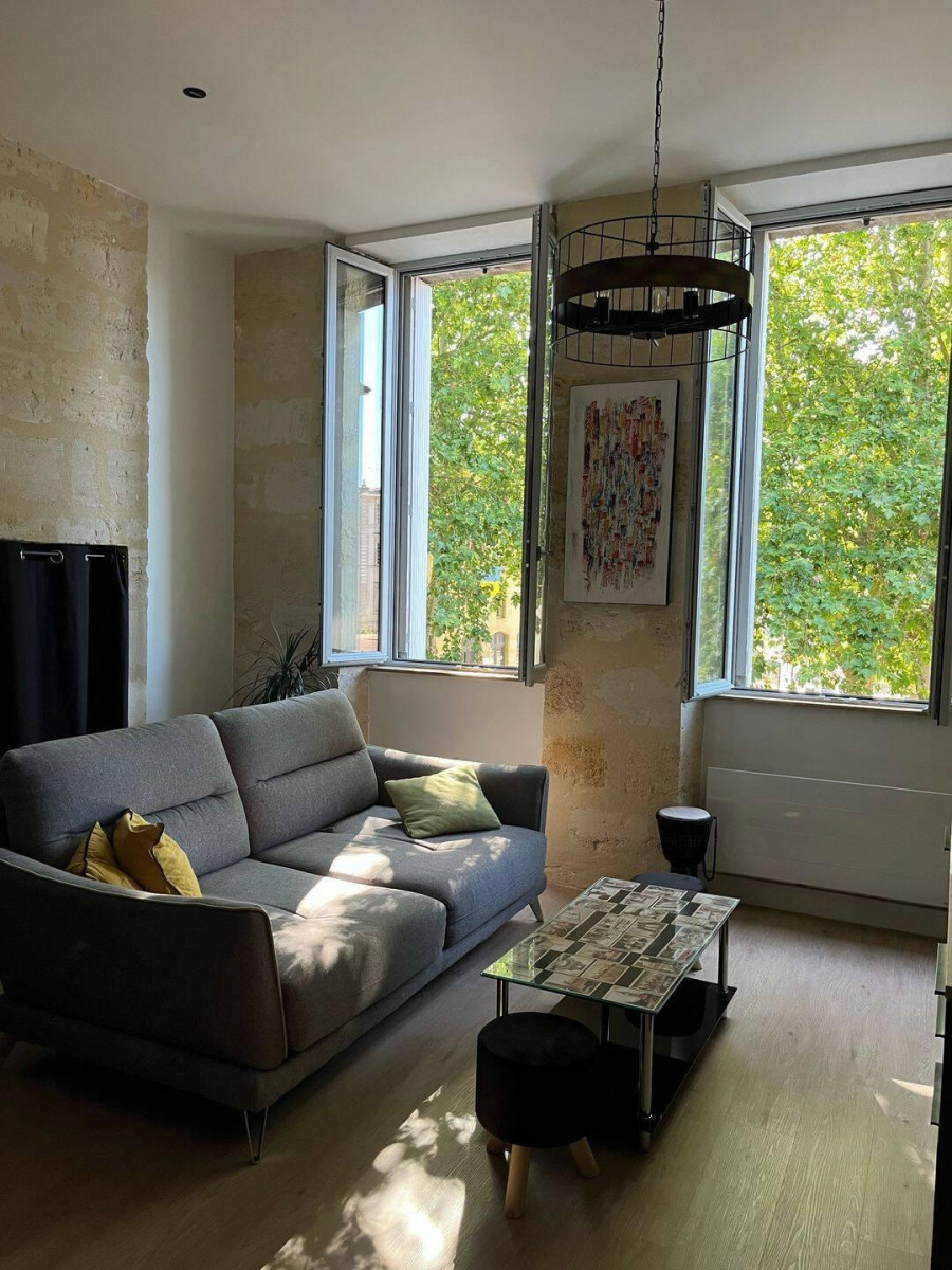 
                                                Location
                                                 Bel appartement 37m² lumineux vue exceptionnelle