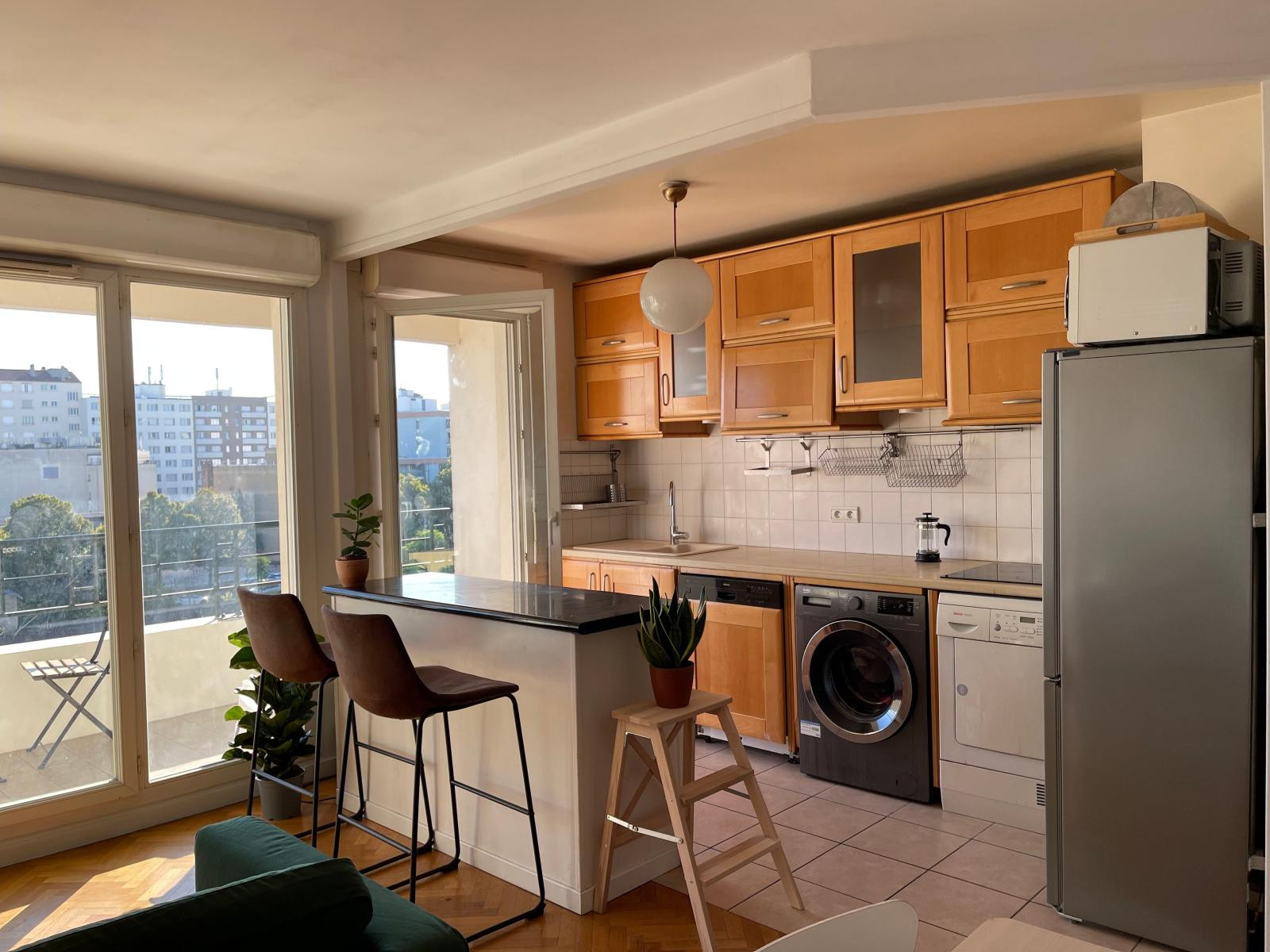 
                                                Location
                                                 Bel Appartement 3P Vue Dégagée entièrement équipé