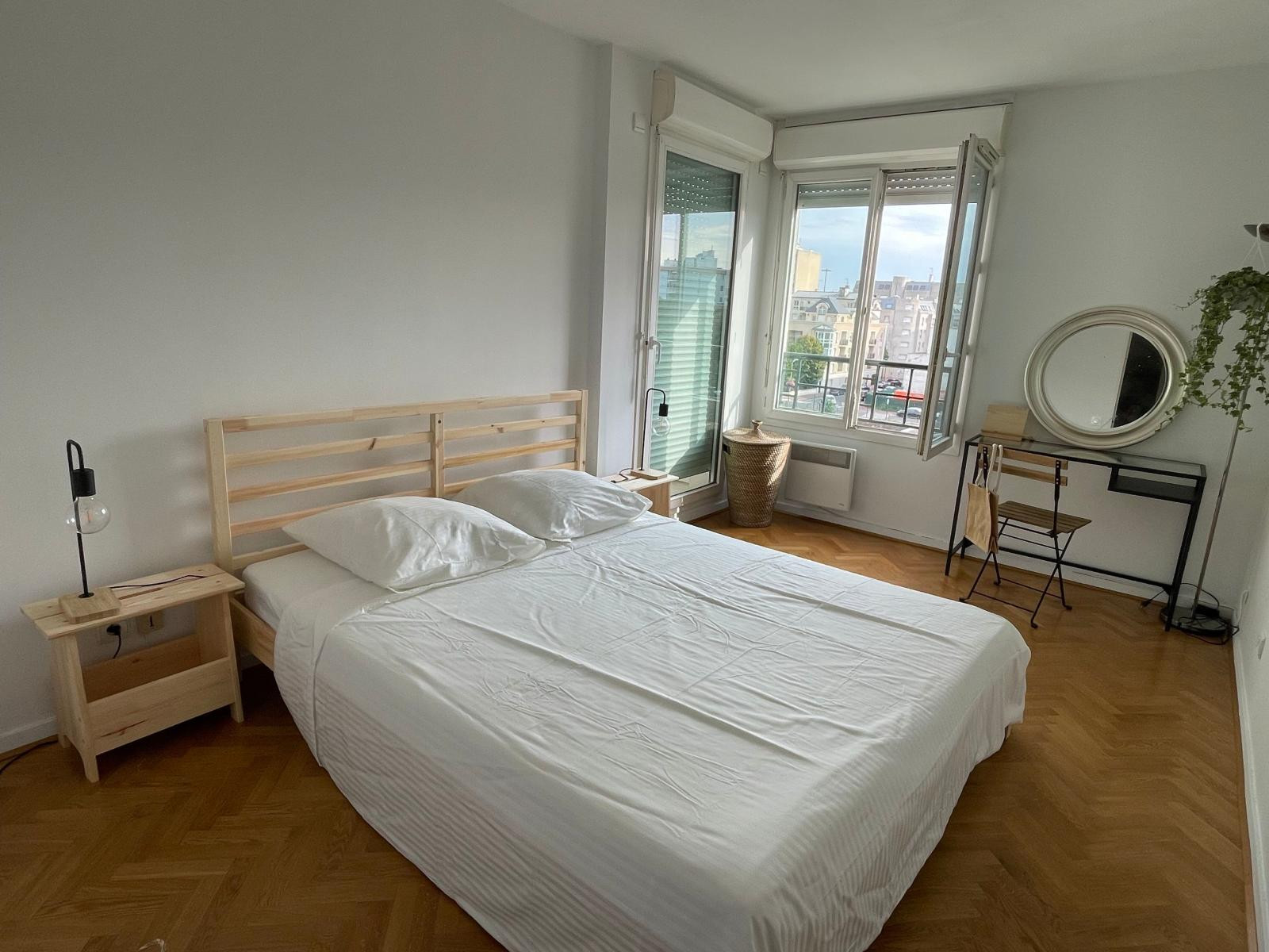 
                                                Location
                                                 Bel Appartement 3P Vue Dégagée entièrement équipé