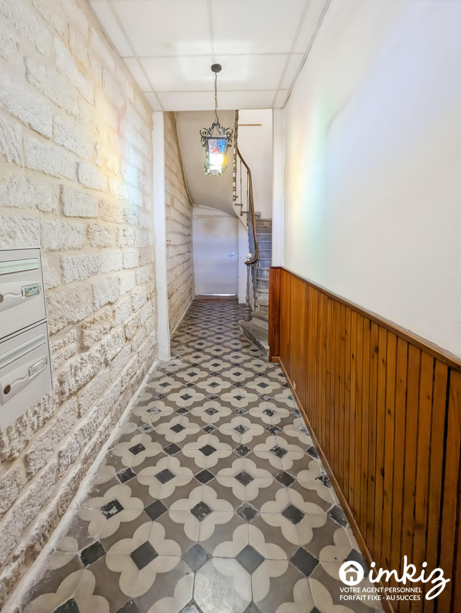 
                                                Vente
                                                 Bel appartement avec chambre mezzanine