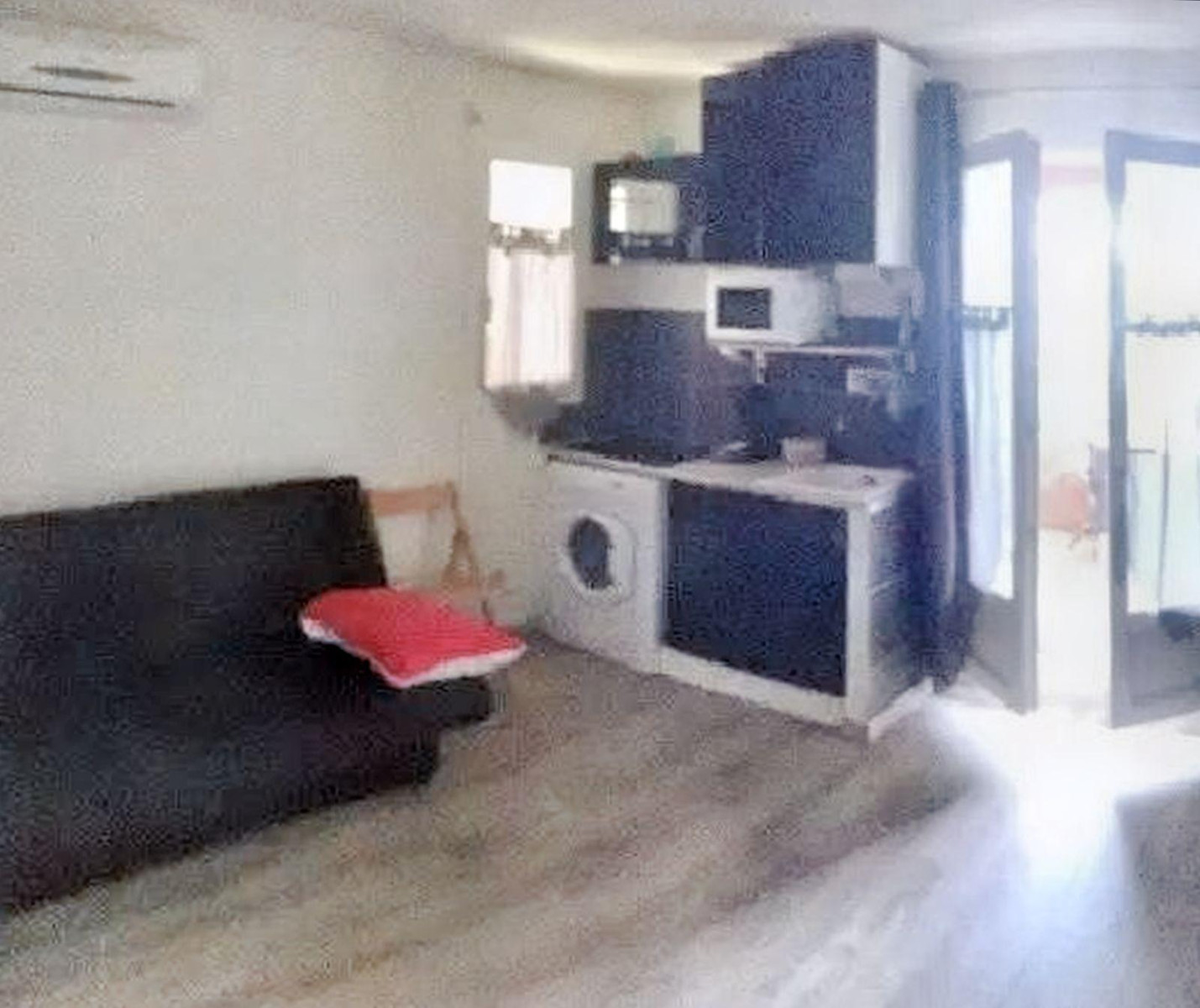 
                                                Location
                                                 Bel appartement avec vue sur mer