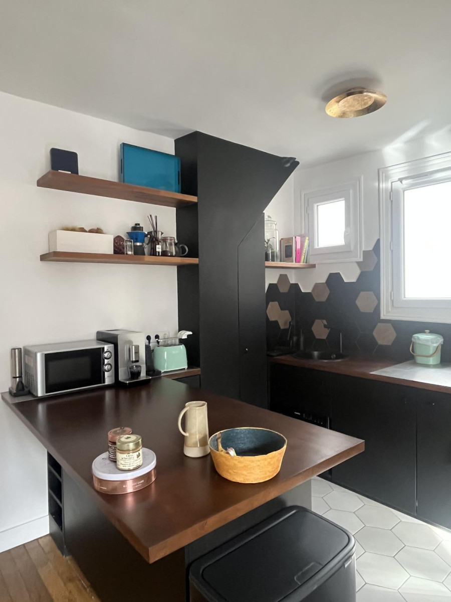 
                                                Location
                                                 Bel appartement bien aménagé