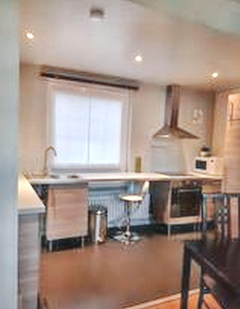 
                                                Location
                                                 BEL APPARTEMENT BIEN SITUE