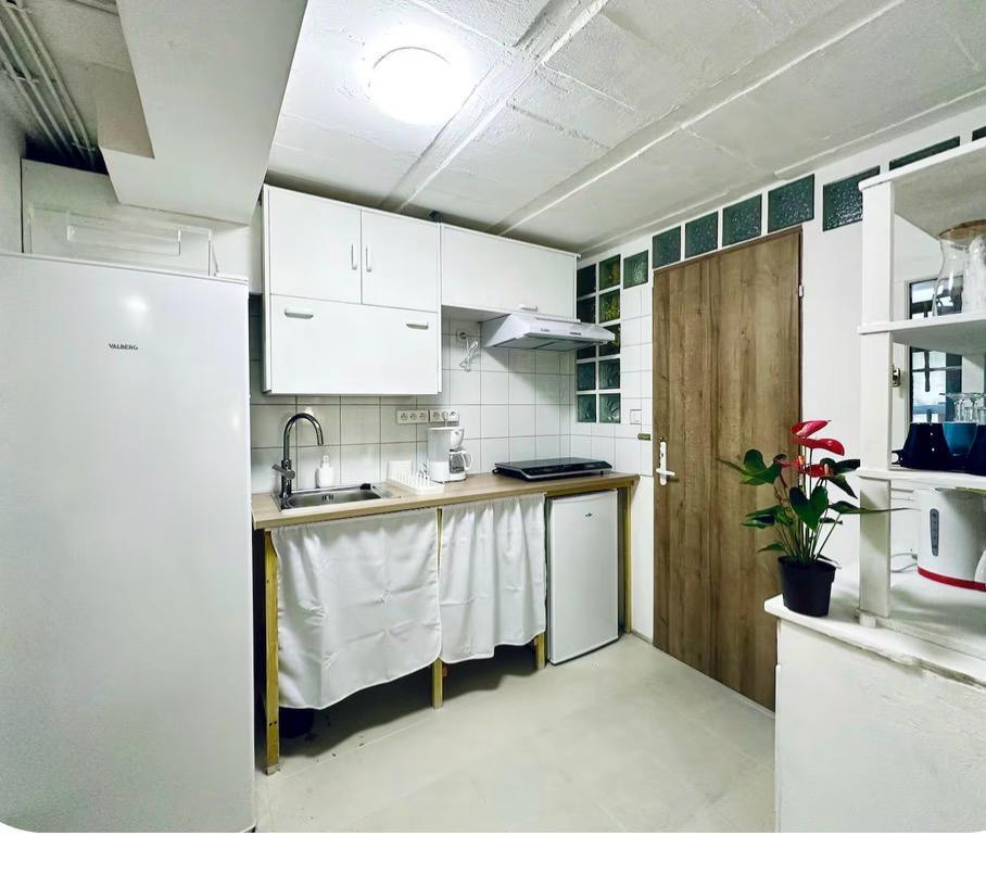 
                                                Location
                                                 Bel Appartement dans le 15e Arrondissement.