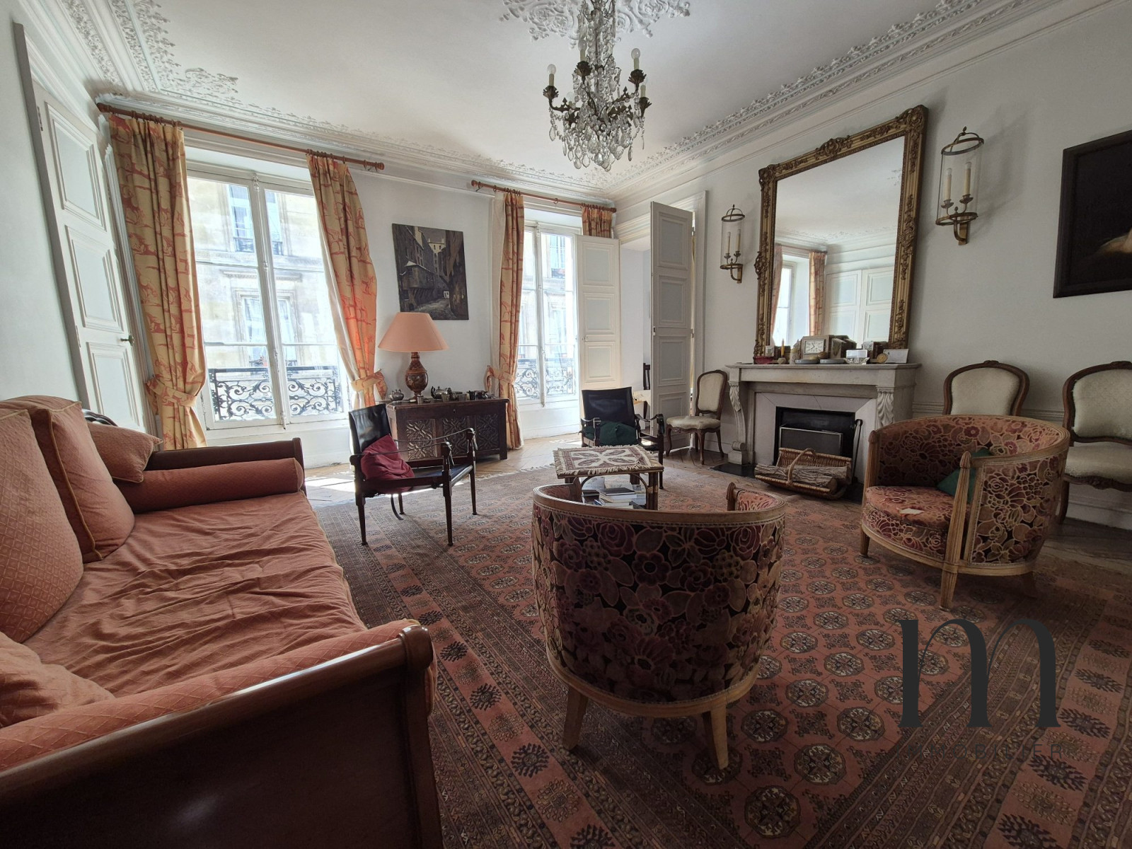 
                                                Viager
                                                 Bel appartement de réception 4 pièces en viager