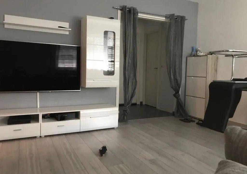 
                                                Location
                                                 Bel appartement de type F3 79m² refait à neuf