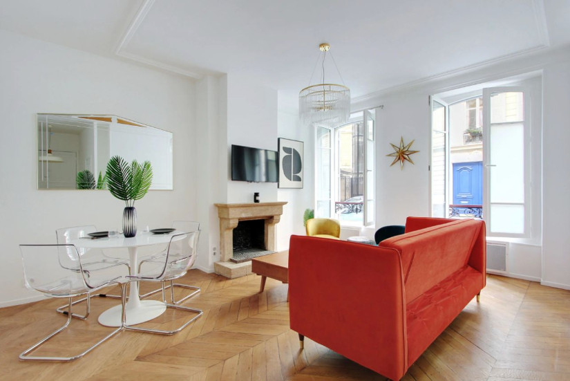 
                                                Location
                                                 Bel appartement est situé en pleins coeur de Paris