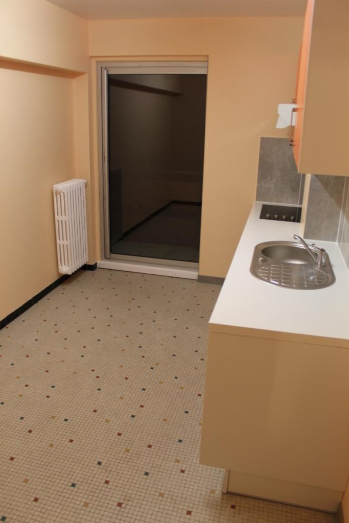 
                                                Location
                                                 BEL APPARTEMENT F3 BIEN SITUE LA CHARITE SUR LOIRE
