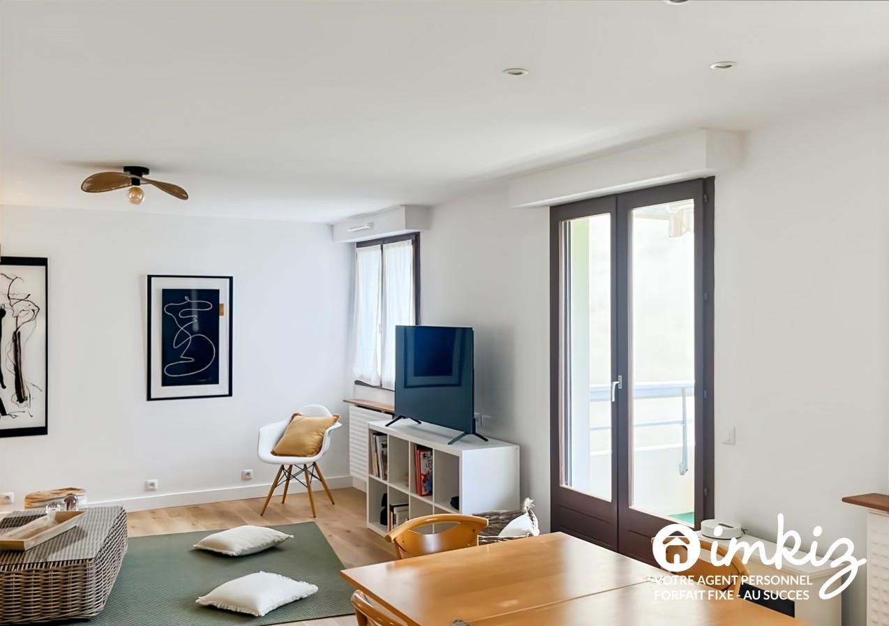 
                                                Vente
                                                 Bel appartement lumineux 4 pièces