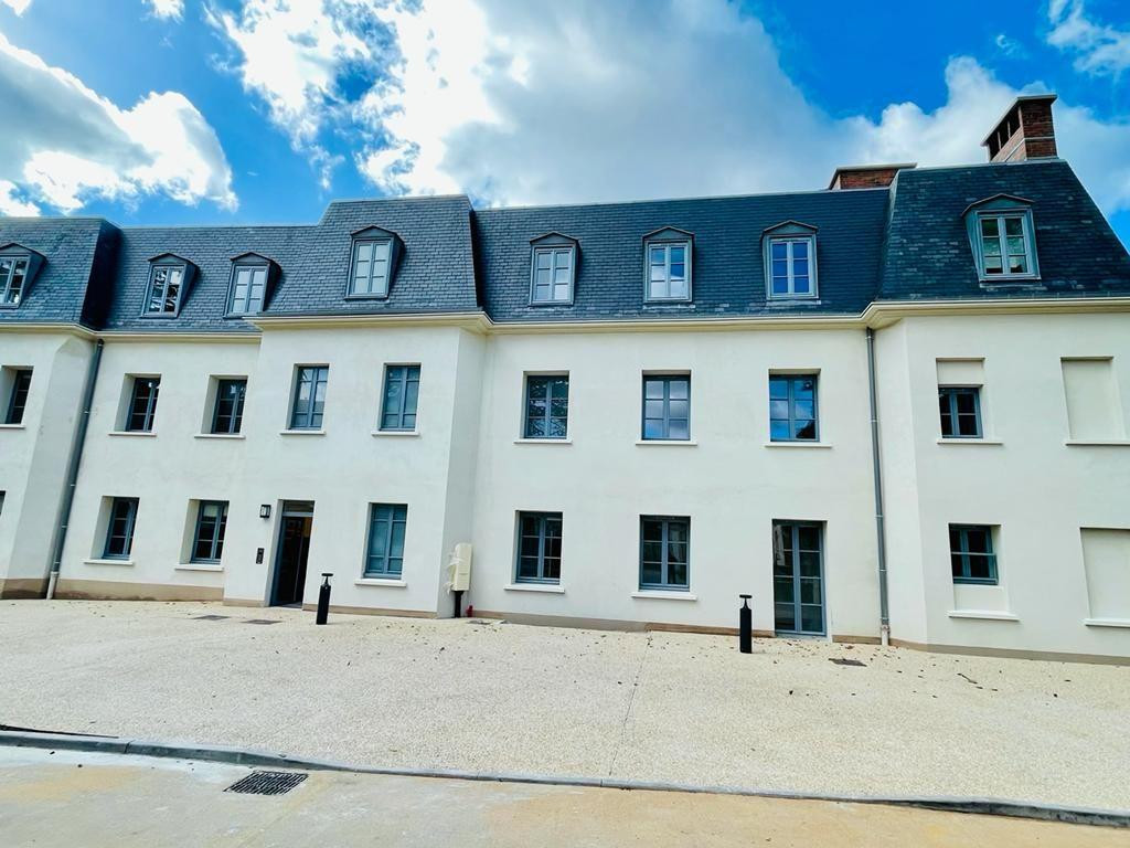 
                                                Location
                                                 Bel appartement lumineux avec vue sur Seine