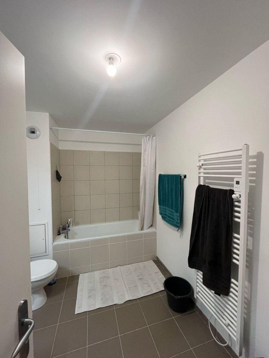 
                                                Location
                                                 Bel appartement lumineux de 46m2 vous attend !