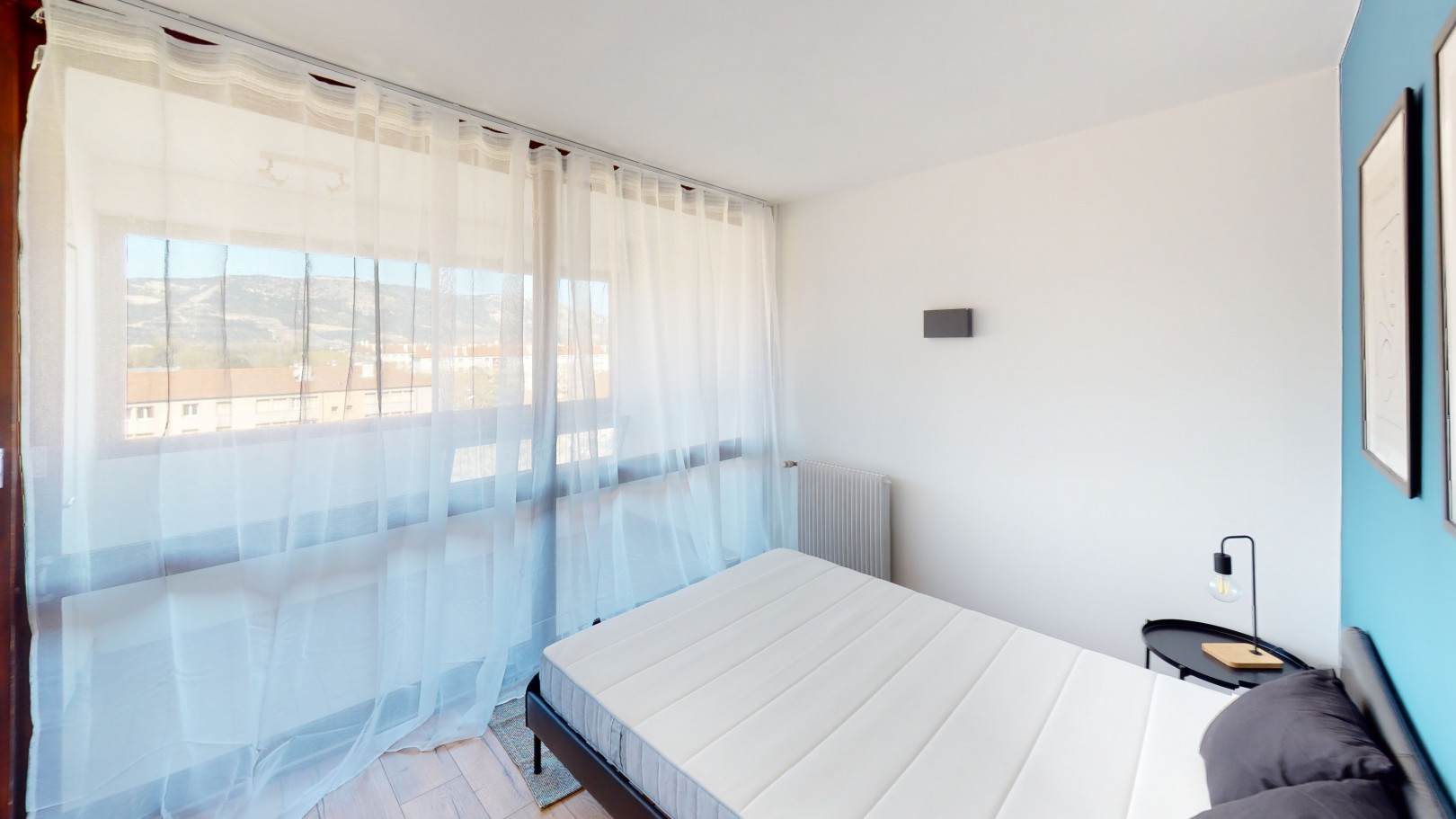 
                                                Location
                                                 Bel appartement lumineux de type F4 meublé et rénové à Valence