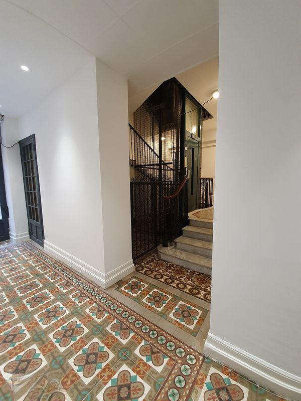 
                                                Location
                                                 Bel appartement lumineux F2 42m2,  4è étage