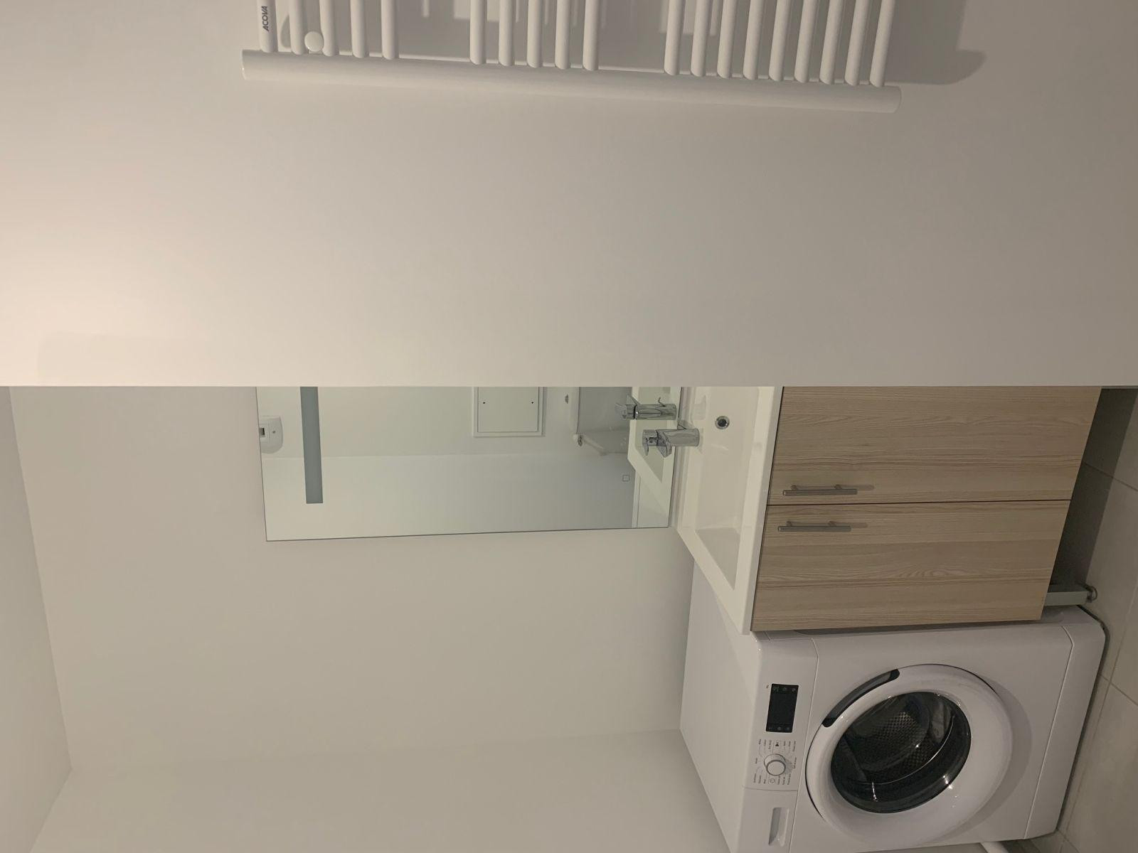 
                                                Location
                                                 Bel appartement meublé de 2 pièces très lumineux