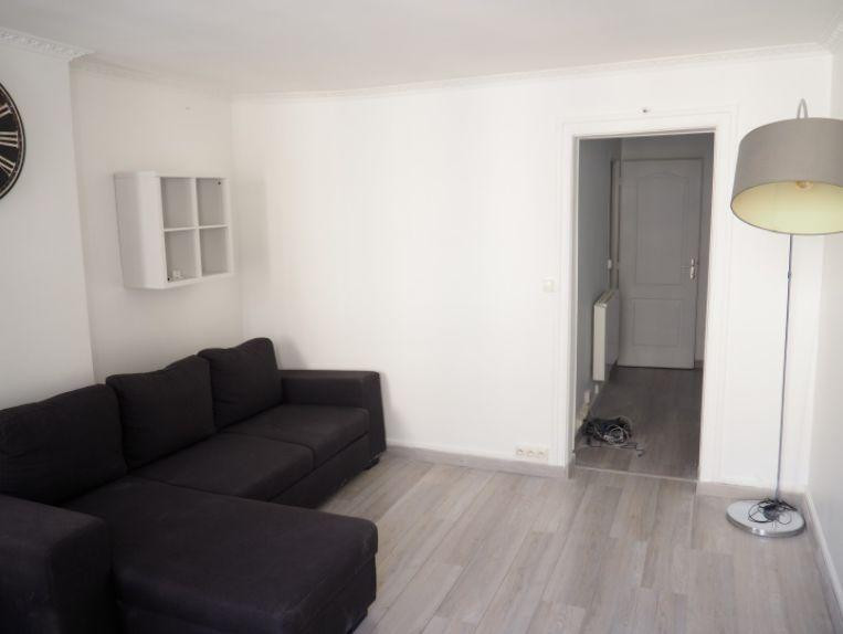 
                                                Location
                                                 Bel appartement meublé de 47m2
