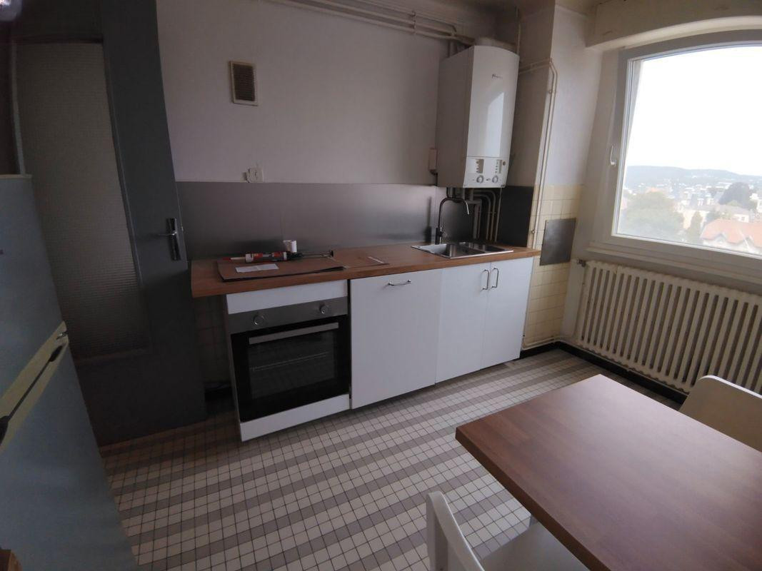 
                                                Location
                                                 Bel appartement meublé de 52 m2