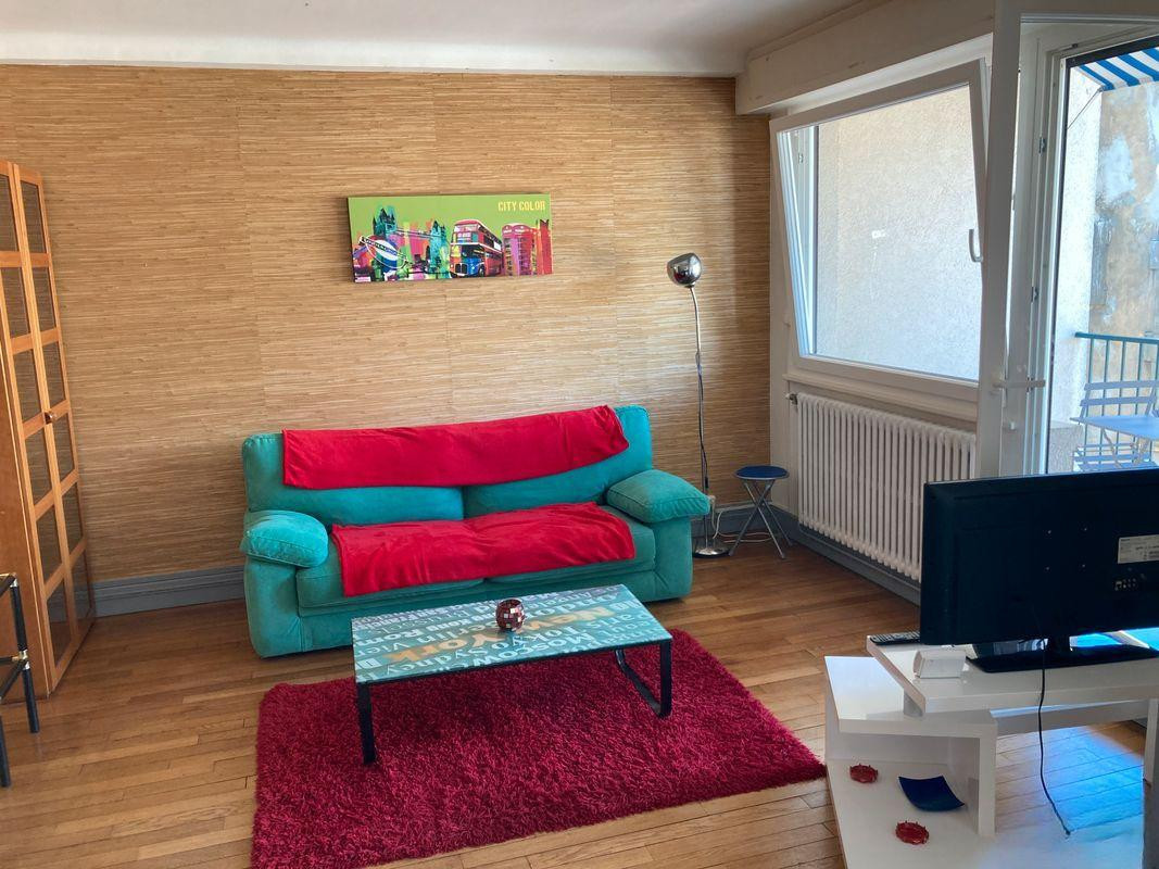 
                                                Location
                                                 Bel appartement meublé de 52 m2