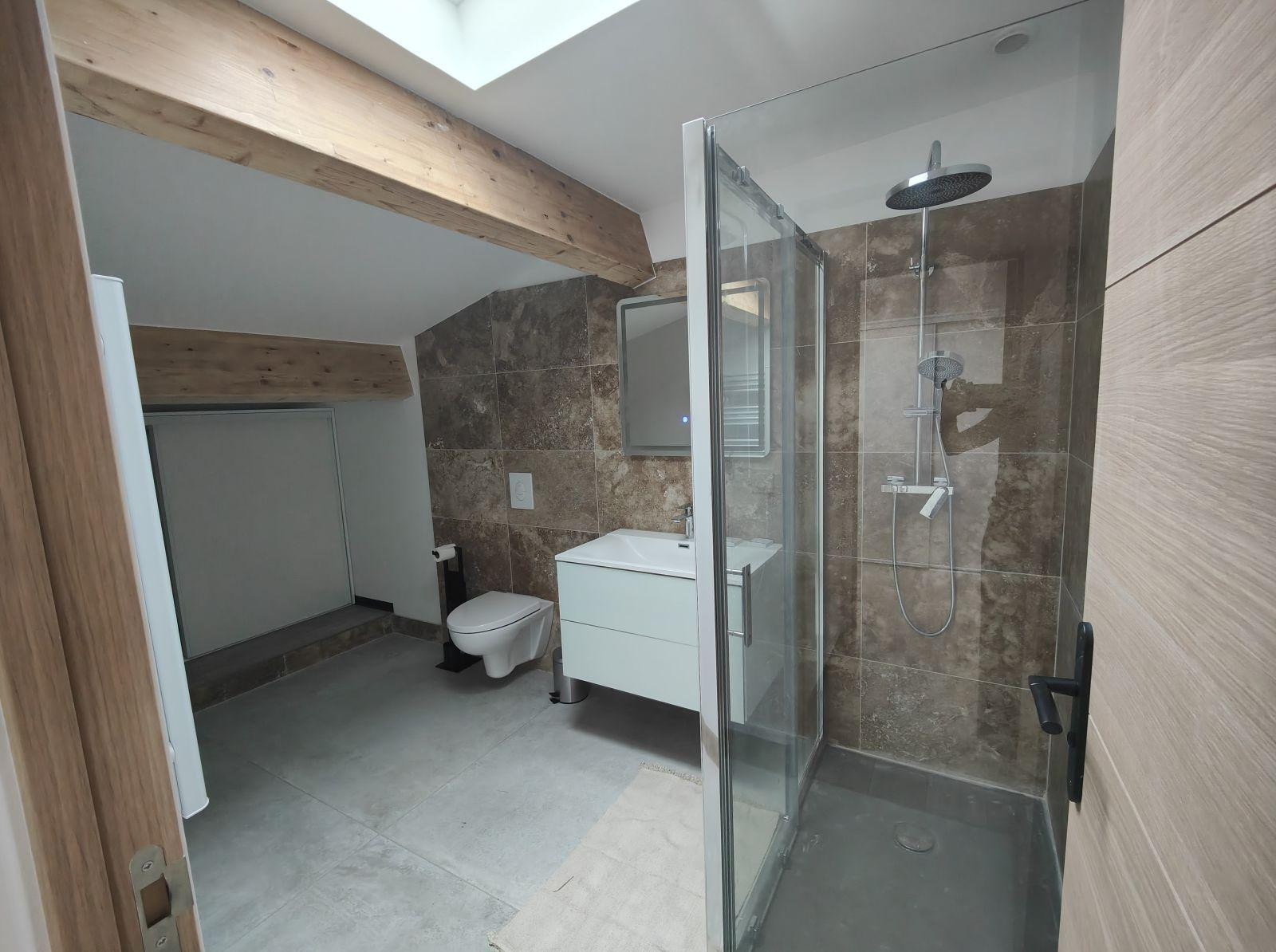 
                                                Location
                                                 Bel appartement Rénové 78 m² Bordeaux République