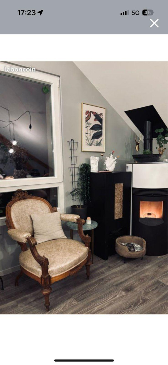 
                                                Location
                                                 Bel appartement rénové avec goût T3