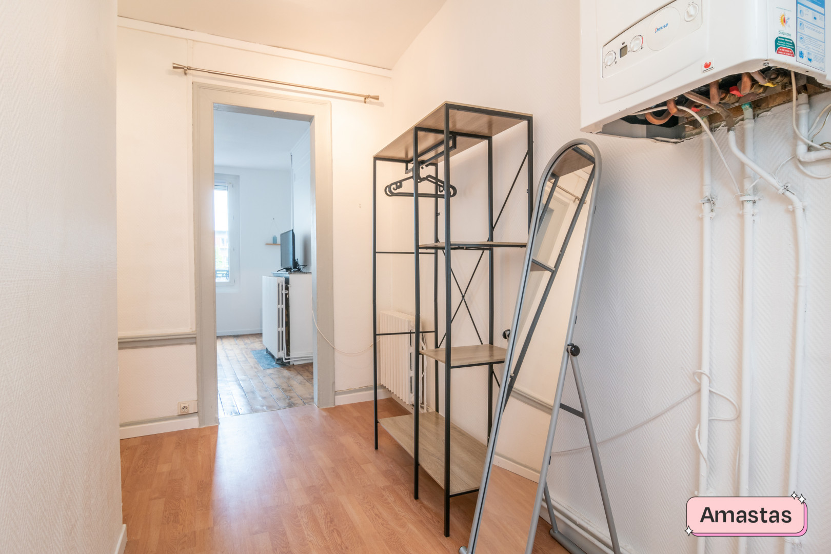 
                                                Location
                                                 Bel Appartement renové et meublé à deux pas du tram au Havre