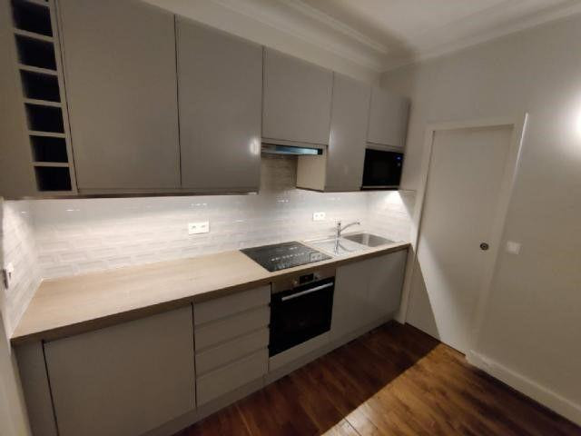 
                                                Location
                                                 Bel appartement rénové Jardin des Plantes