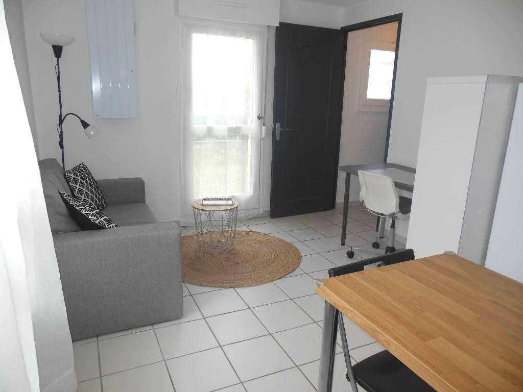
                                                Location
                                                 BEL APPARTEMENT T2 DISPONIBLE