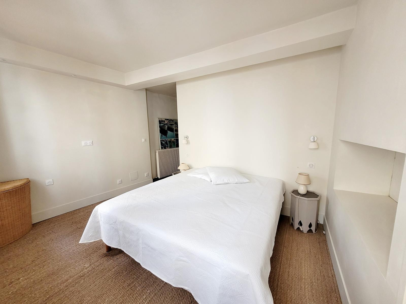 
                                                Location
                                                 Bel Appartement T3  centre historique, 2ème étage