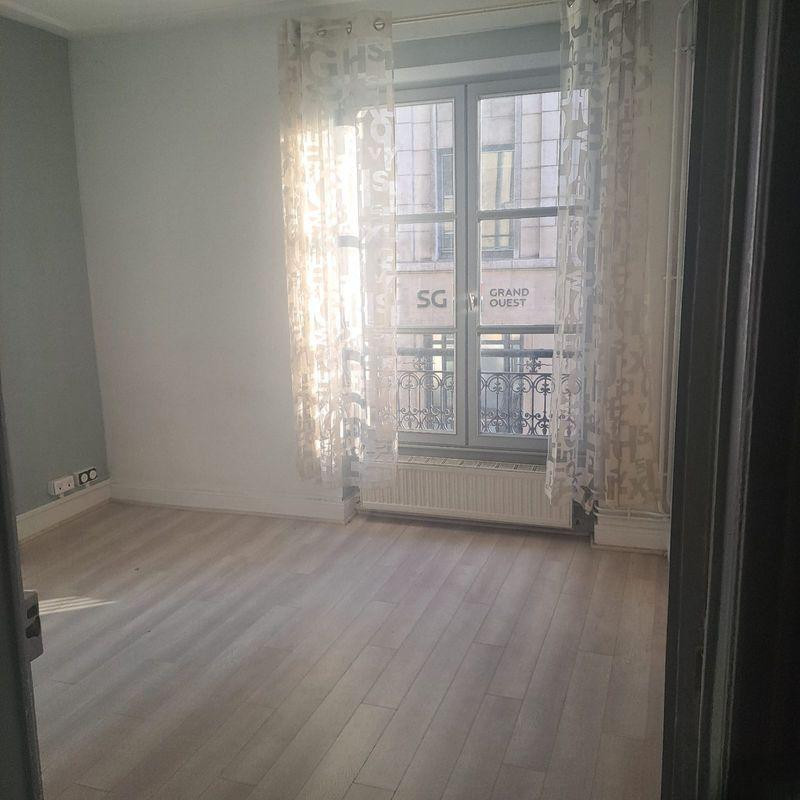 
                                                Location
                                                 Bel Appt 58 m² Plein centre - Très lumineux
