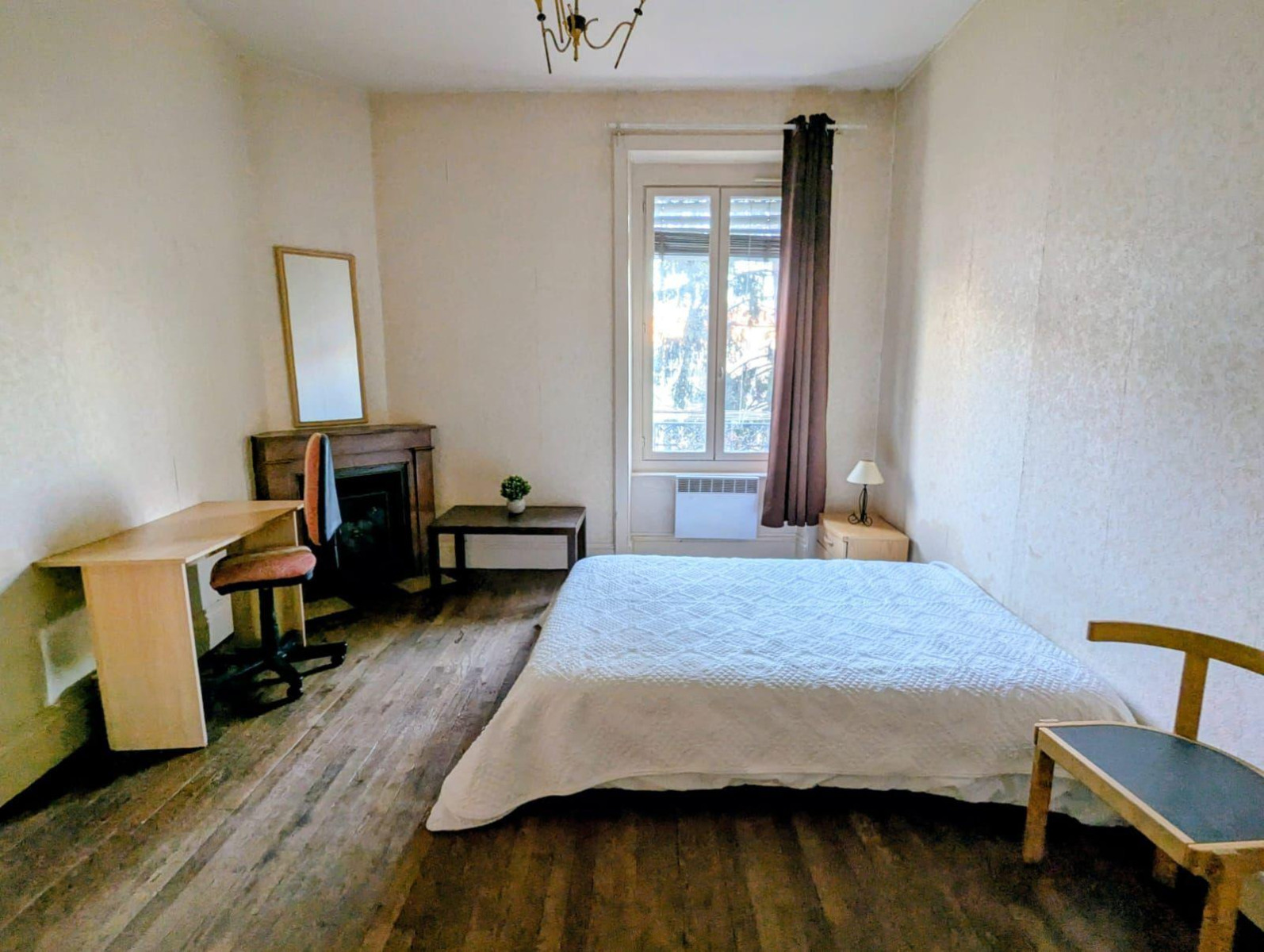 
                                                Location
                                                 Bel F2+alcove, tram T3  Lyon 3 Montchat parc Bazin