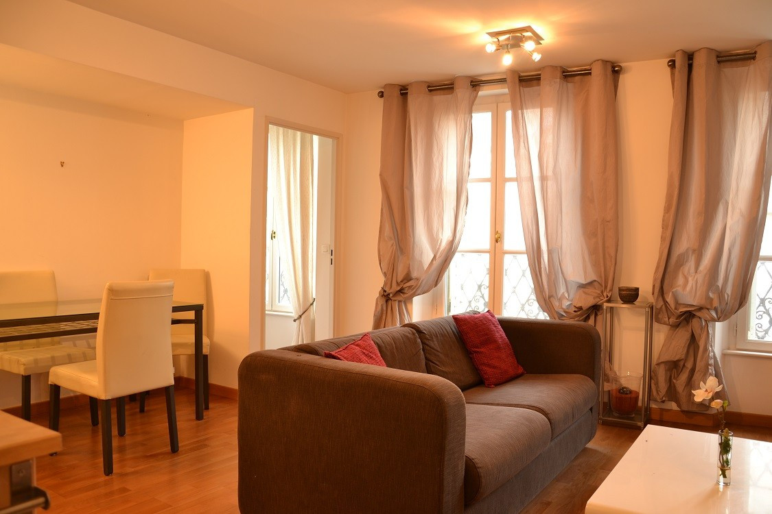 
                                                Location
                                                 Fiocca