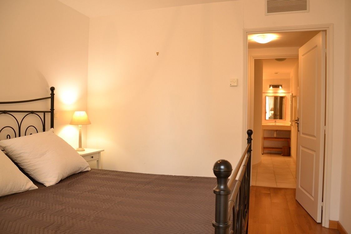 
                                                Location
                                                 Fiocca