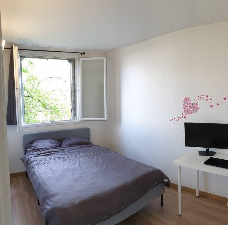 
                                                Colocation
                                                 Belle chambre 11m² en coloc 4P meublé et équipé