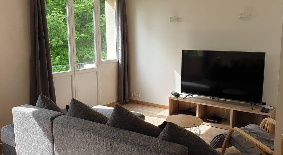 
                                                Colocation
                                                 Belle chambre 11m² en coloc 4P meublé et équipé