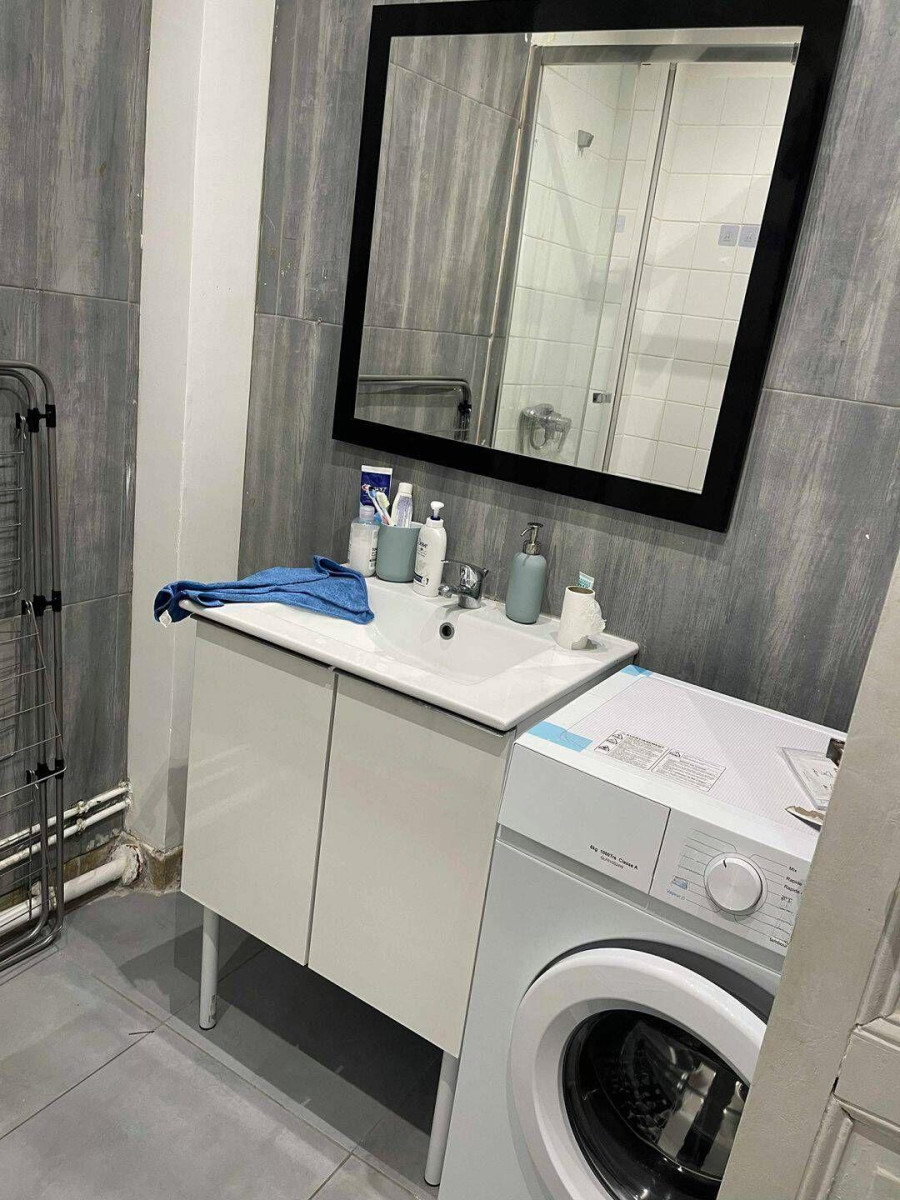 
                                                Colocation
                                                 Belle chambre 15m² dans coloc meublée et rénovée