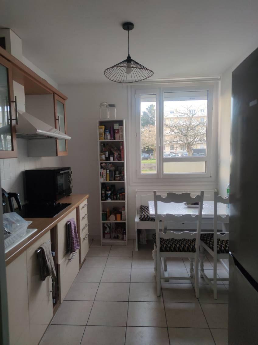 
                                                Colocation
                                                 BELLE CHAMBRE COSY