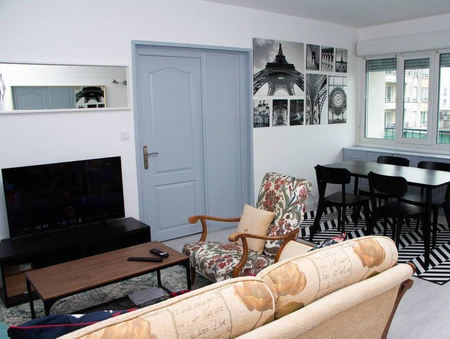 
                                                Colocation
                                                 Belle chambre dans colo rénovée et meublée 75m²